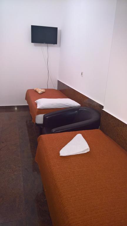 Pensiunea Bianco Nero Timisoara Bagian luar foto